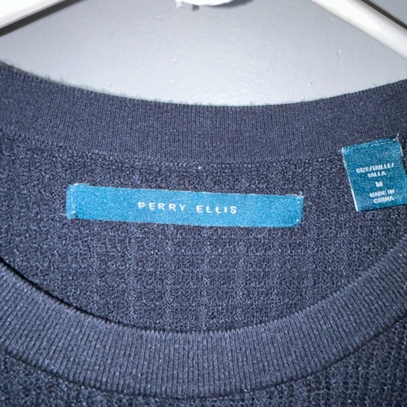 Perry Ellis top - Picture 2 of 3